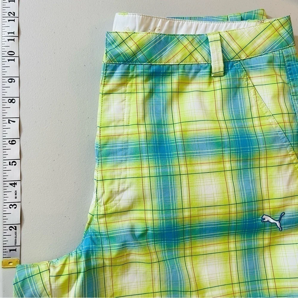 Puma Sport life Style Plaid Golf Shorts Men Size 36 Color Green/Blue Pockets